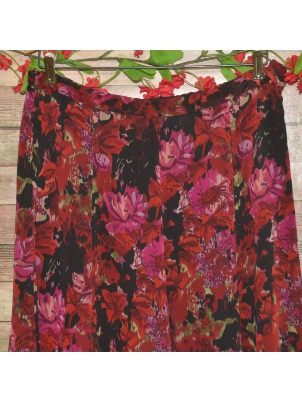 Coldwater Creek Skirt PM 10-12 Red Floral Midi A Line Lined Fall Boho Romantic